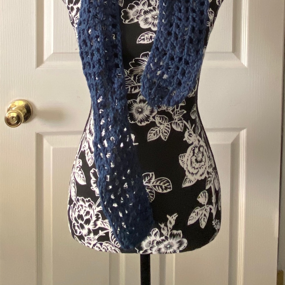 Hat & Scarf Set - Picture 2 of 6